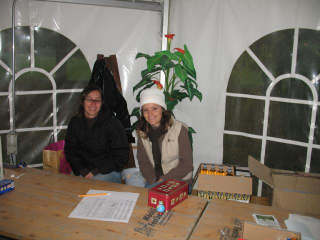IMG_6973.jpg - Michelle & Claudia