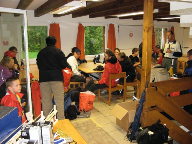 IMG_0080.JPG - vor der Siegerehrung